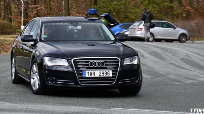 1552481455 policejni audi a8 26 9d20b02c80 660x371