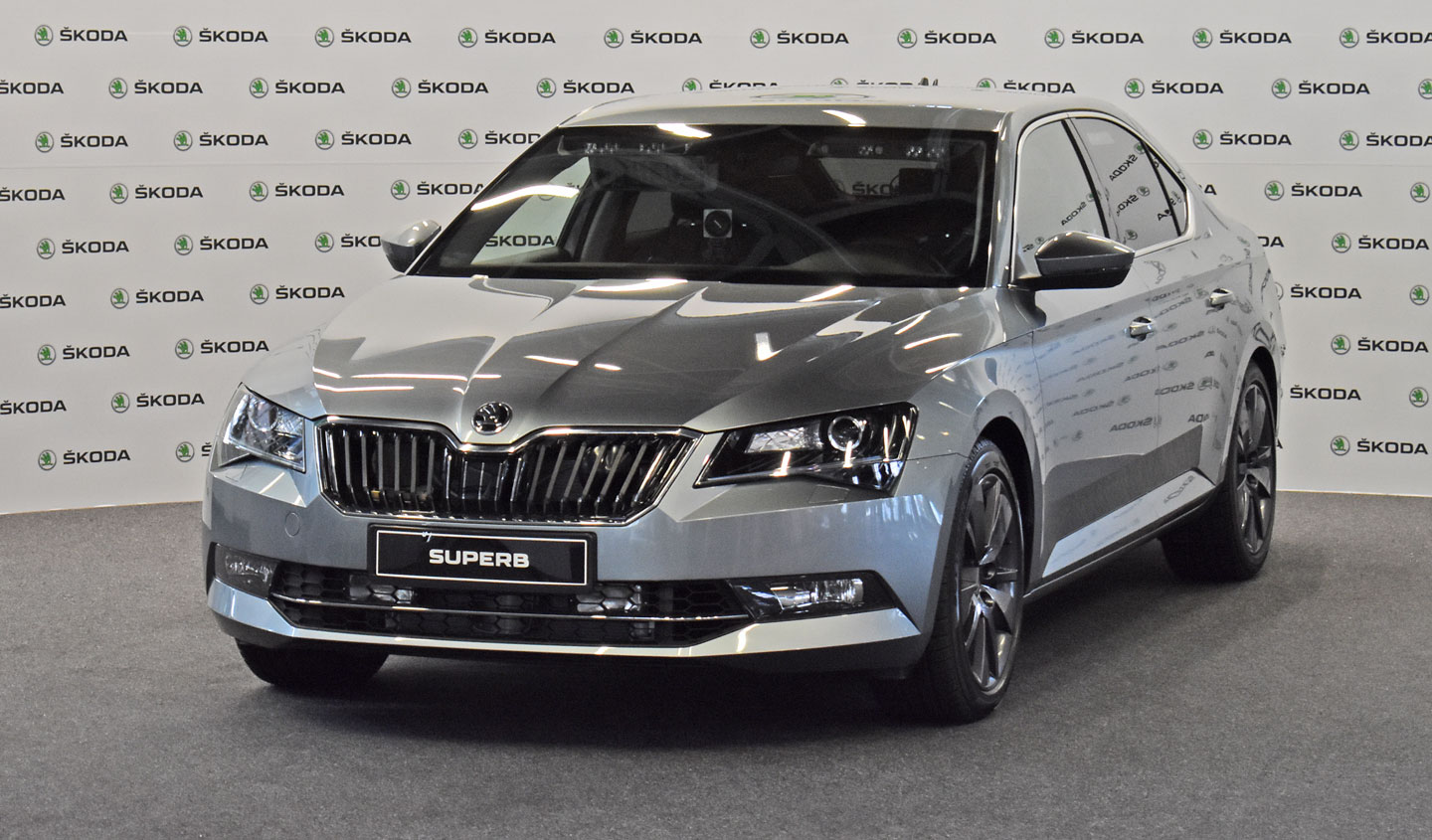 skoda superb 25 5a673574da8d5